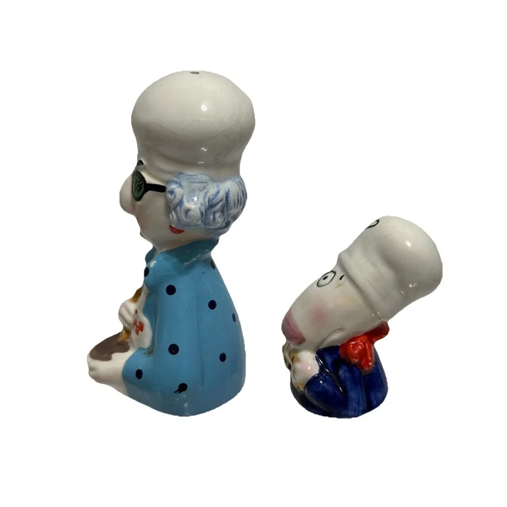 Vintage MAXINE & FLOYD- Salt/Pepper Shakers Hallmark Funny Kitchen Decor AS IS‎